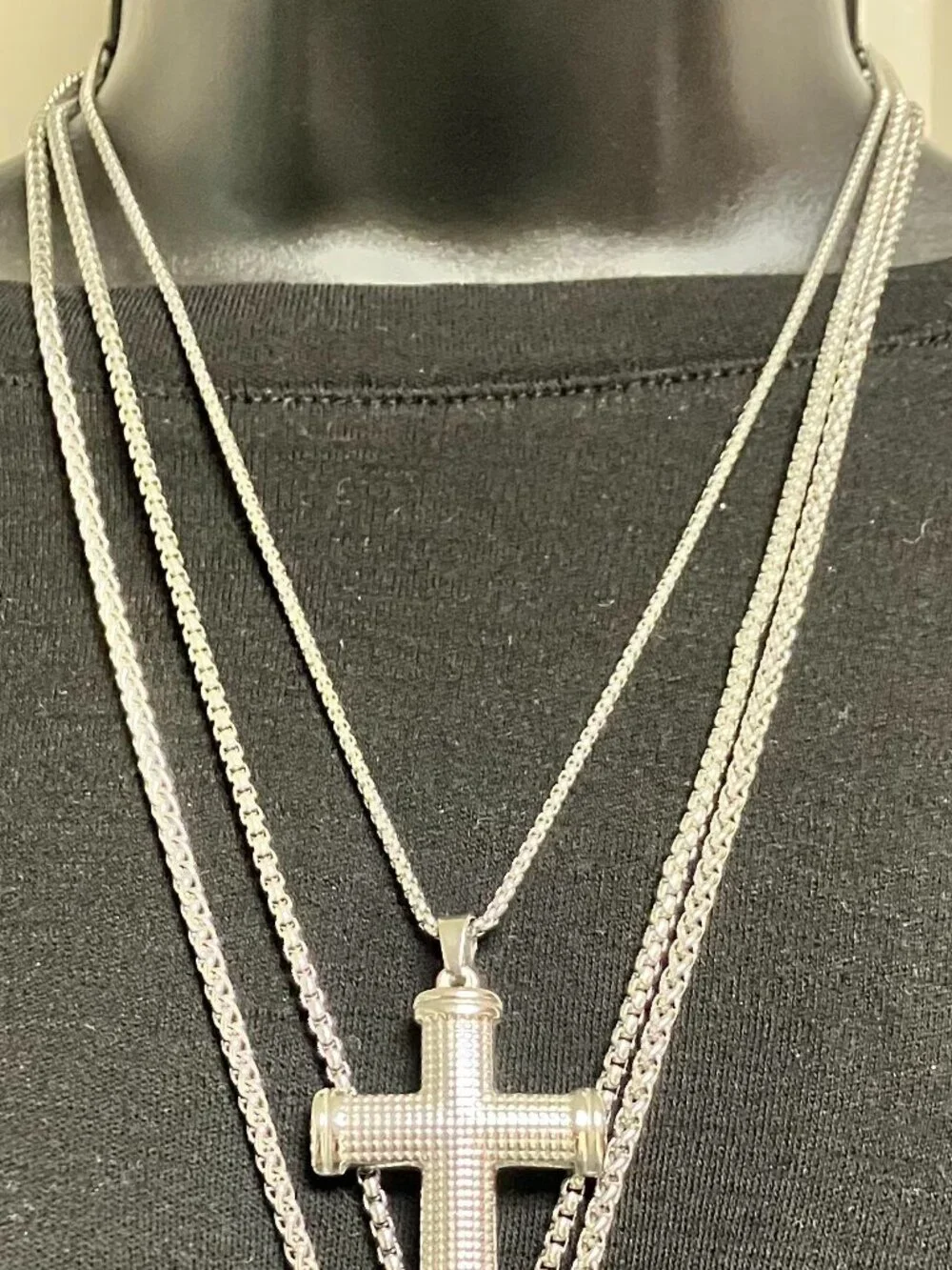 Stainless Steel Cross Pendant Necklace on 19-inch Chunky Chain Brand NEW Chain
